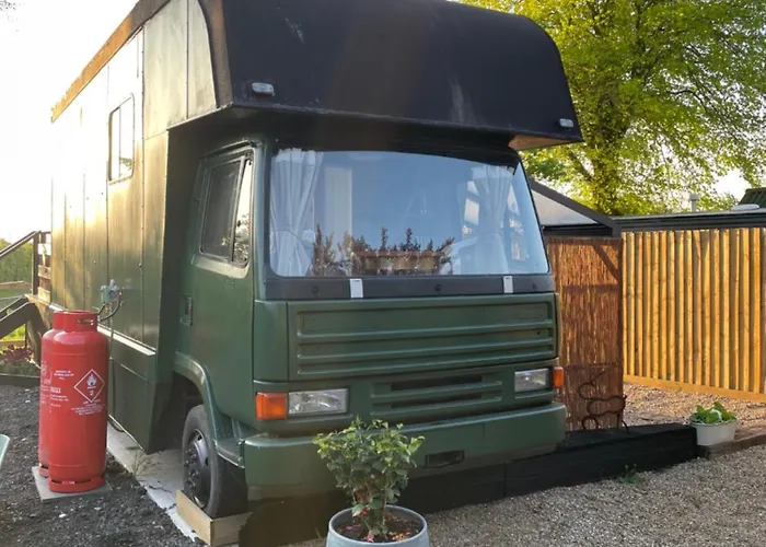 Theddlethorpe Horsebox Glamping